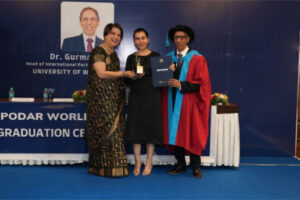 podar-world-college-first-class-honours-babm-2024-2025-30-uai-516x344